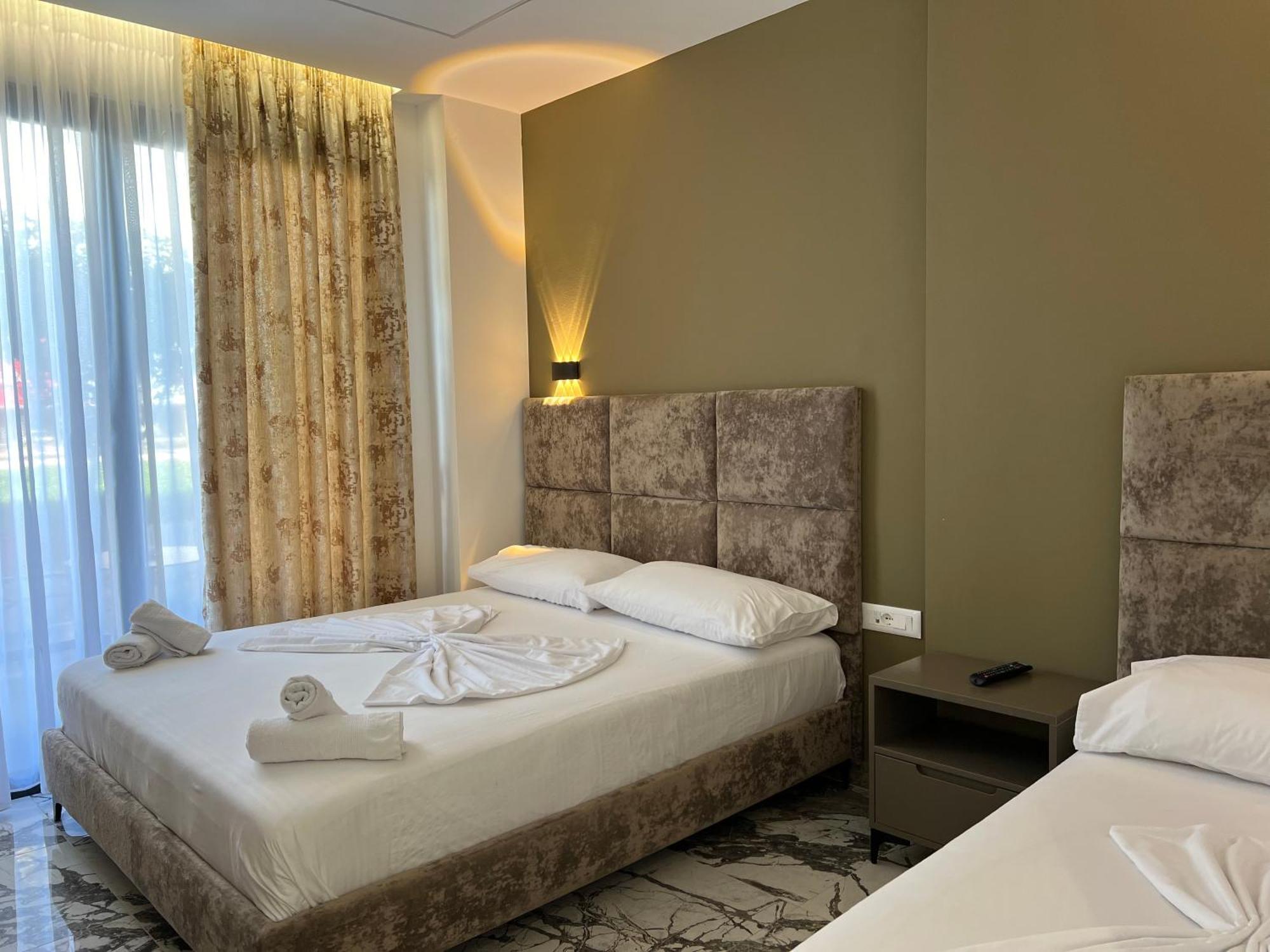 Poseidon Hotel 2 كساميل المظهر الخارجي الصورة