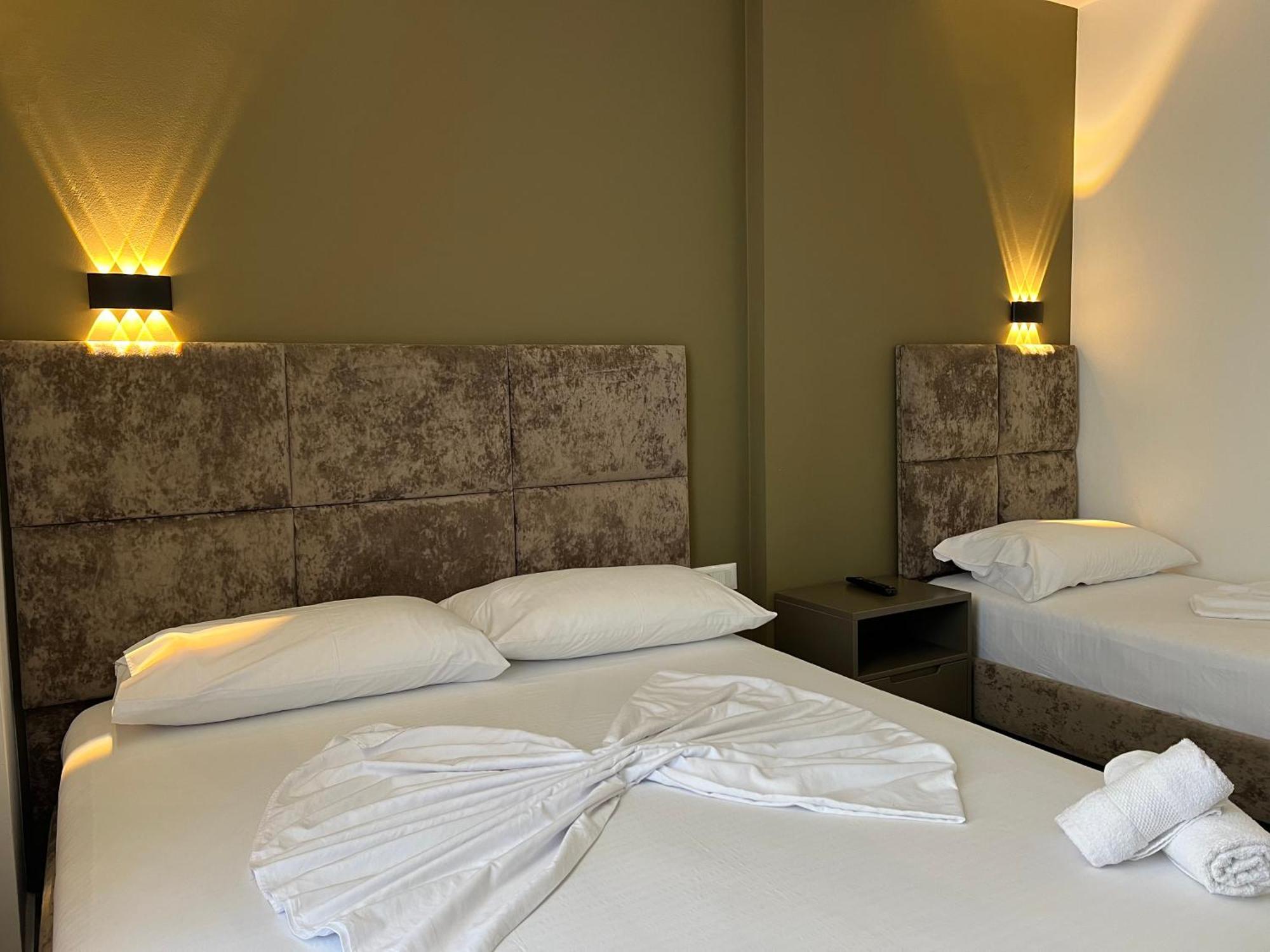 Poseidon Hotel 2 كساميل المظهر الخارجي الصورة